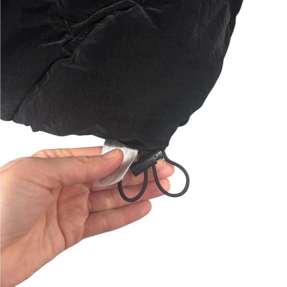 Zara Cropped Black Puffer Jacket Blogger Favorite Trendy XS - Picture 8 of 10